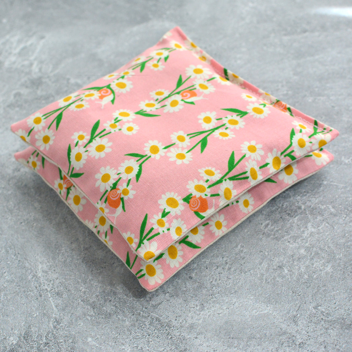 Daisy Chains in Pink Cotton Lavender Sachet Bundle – Minor Thread