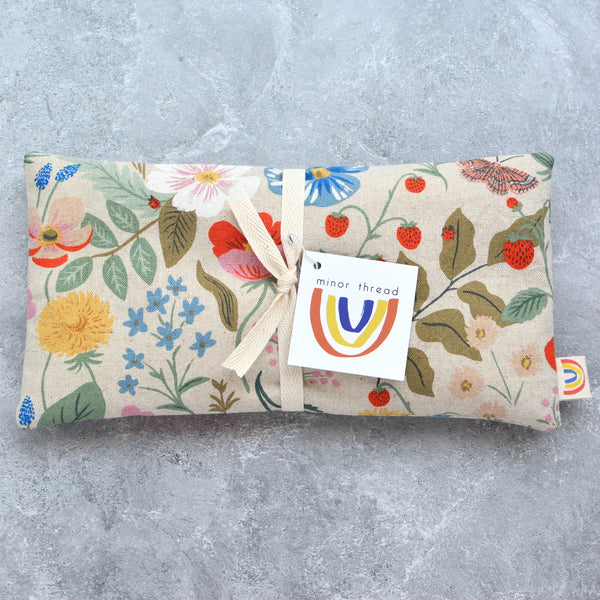 Strawberry Fields Oversized Eye Pillow in Canvas - Natural