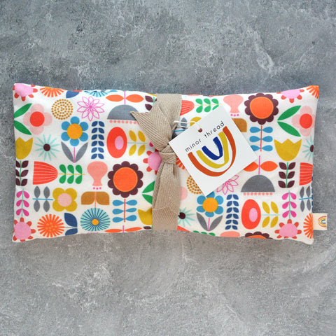 Oversized Eye Pillow in Scandi Floral Cotton - Therapy Pack